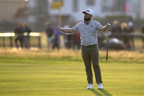 Par-5 18th causes havoc at British Open as Fowler and Thomas run up card-wrecking scores